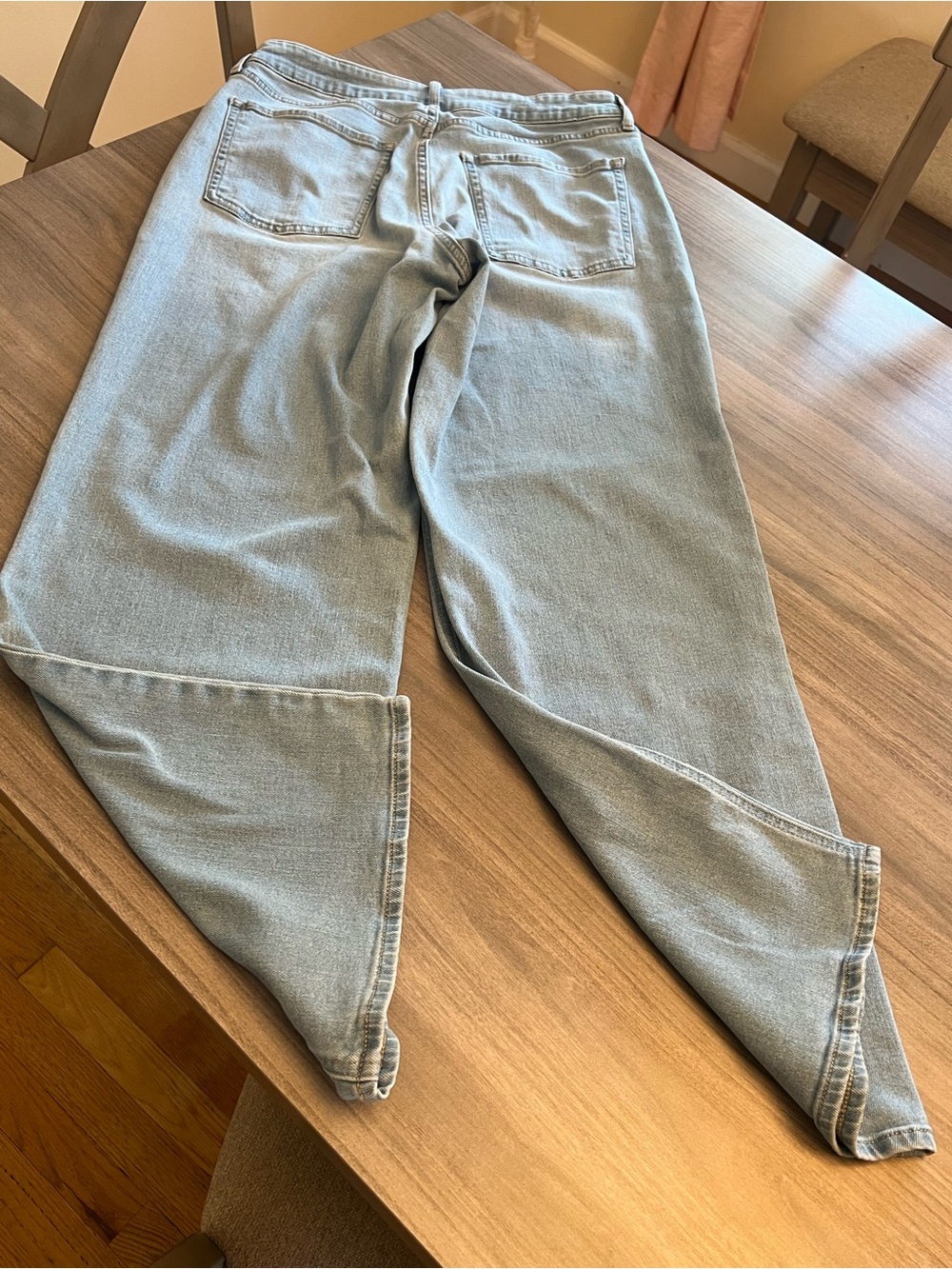 Old Navy High-Rise Wow Wide Leg Jeans - Light Blue - Picture 5 of 7